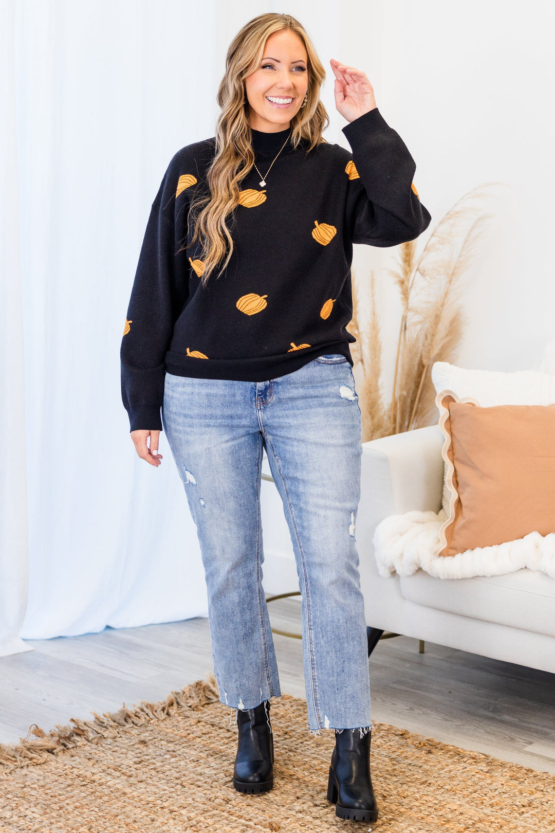 Women's Black Pumpkin Halloween Sweater - Cozy Fall Jacquard Pullover
