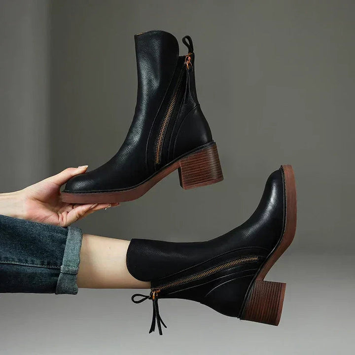Minimalist Ankle Boots for Women – Effortlessly Stylish & Comfortable
