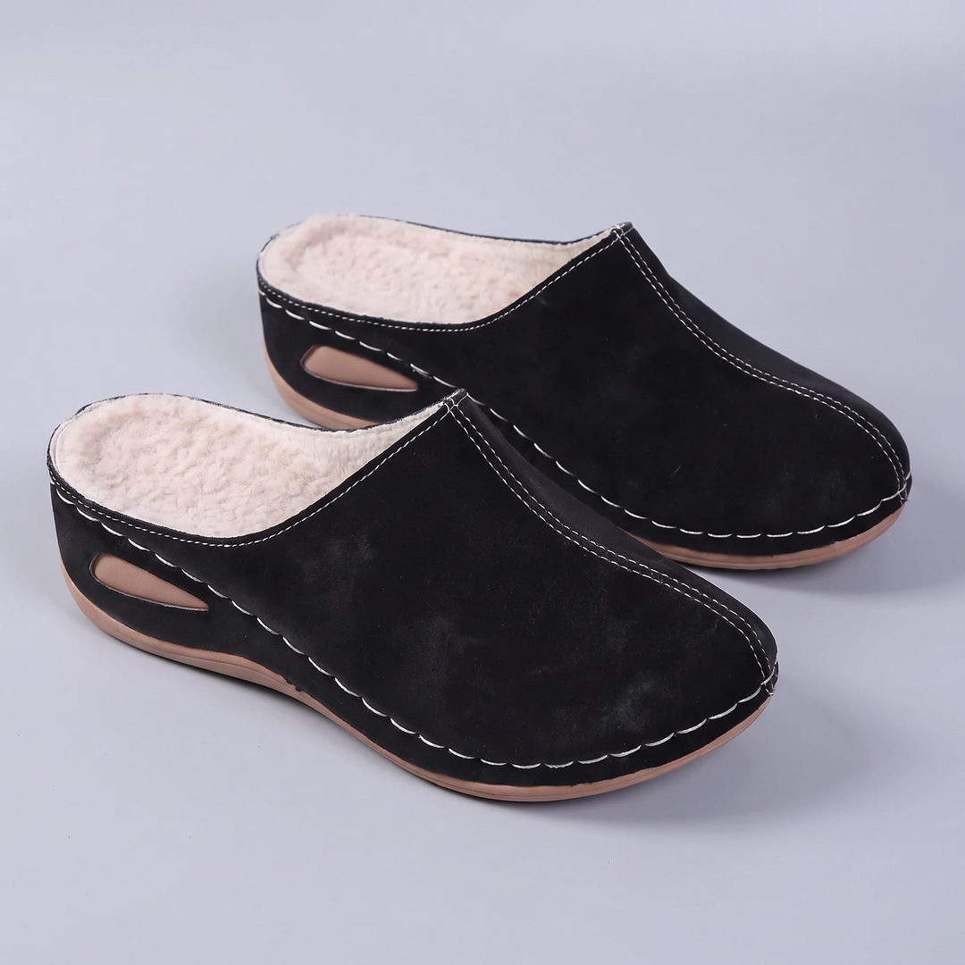 Molly | Women's Cozy Clog Slippers
