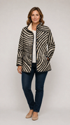 Inaya | Retro Hand-Drawn Circle Design Quilted Jacket